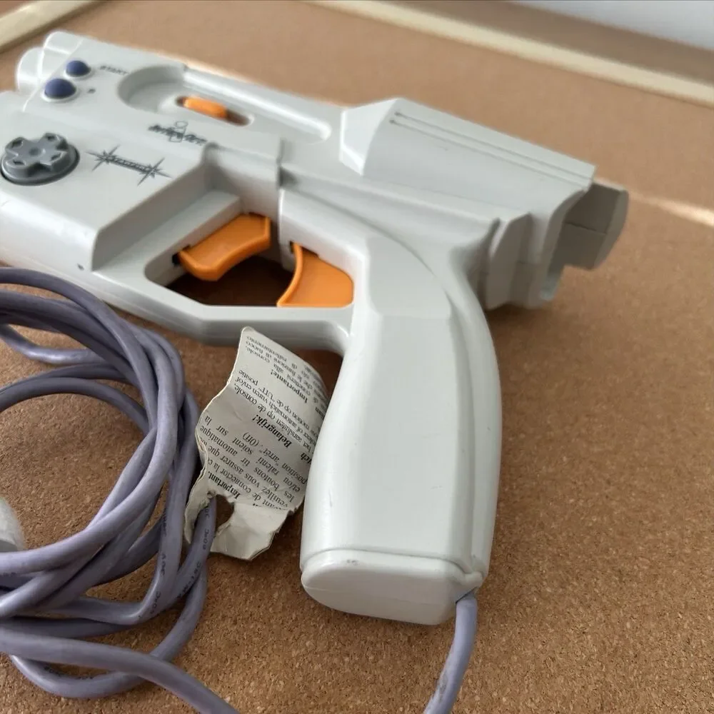 Dreamcast Interact Starfire Light Gun Sega Controller zapper Missing Button